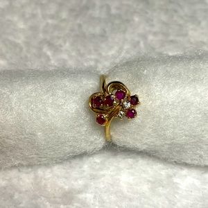 14k gold ring with 8 gemstones